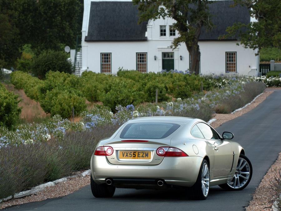  Jaguar XK Coupe 2006 года  (UK) (фото 5 из 38)